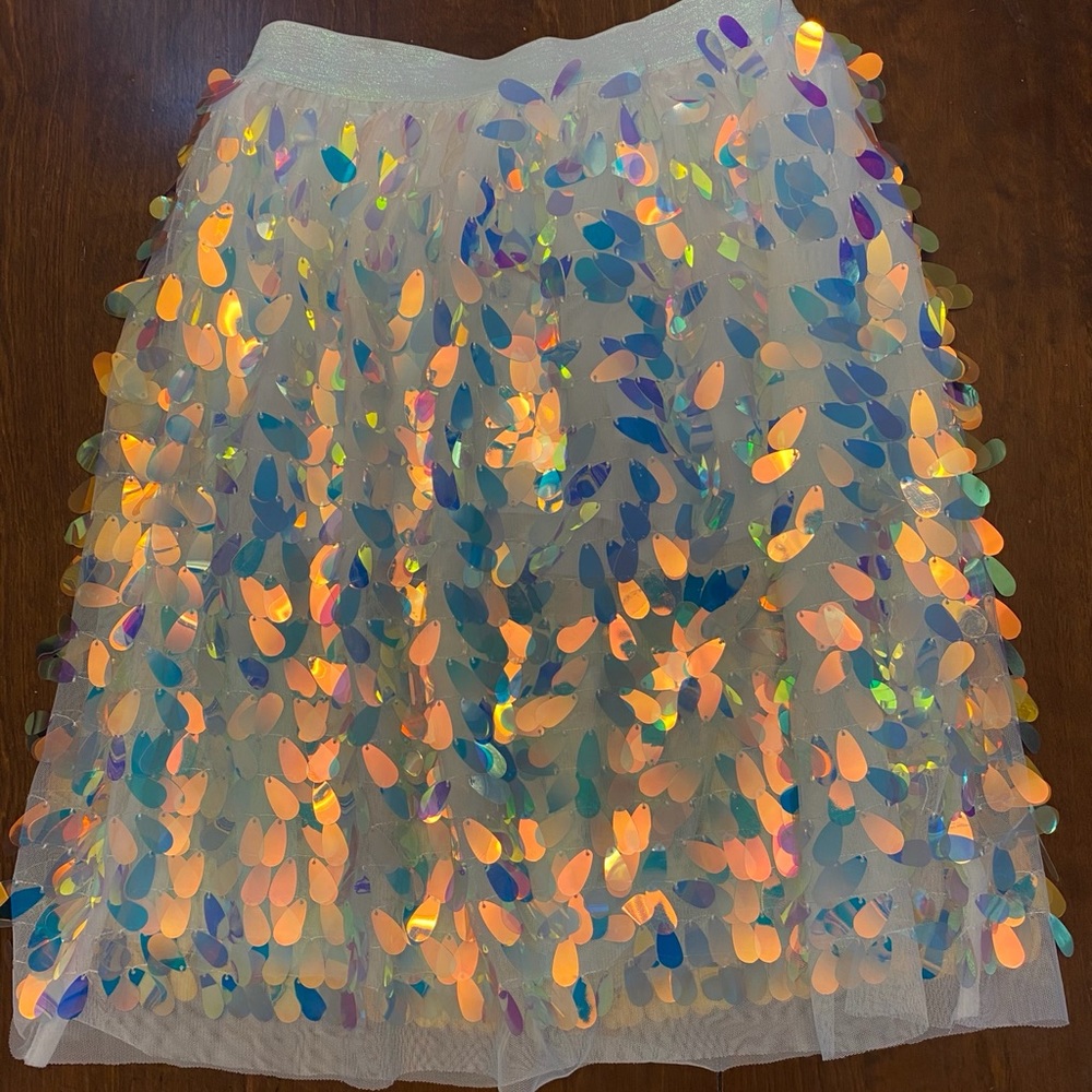 Adorable sequined skirt w/built in cotton shorts!